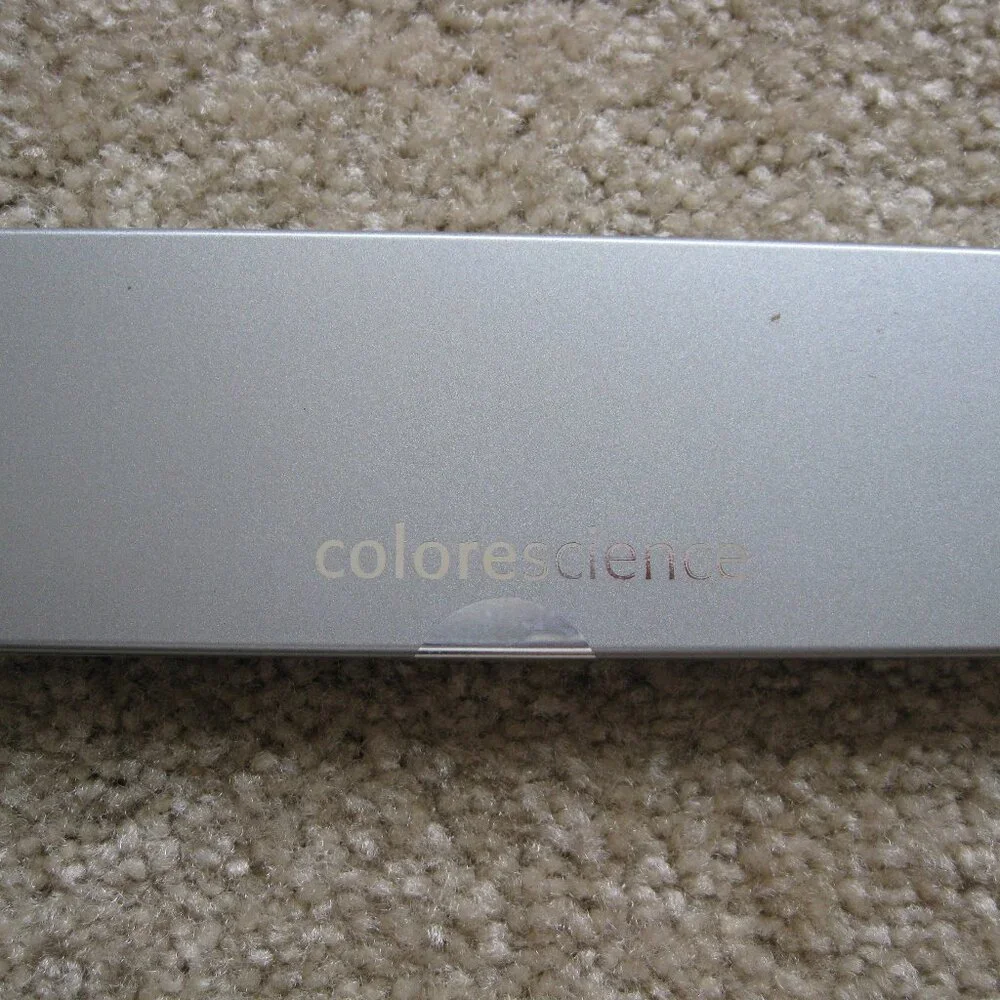 ColorScience Mineral Corrector Kit 5 color compact w/ Mirror